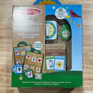 Melissa & Doug Let's Explore Scavenger Hunt Play Set - Blue, Green, Brown